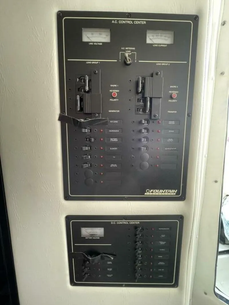 Slide: The Image of Fountain 38 Sport Cruiser 1993 - 5740124