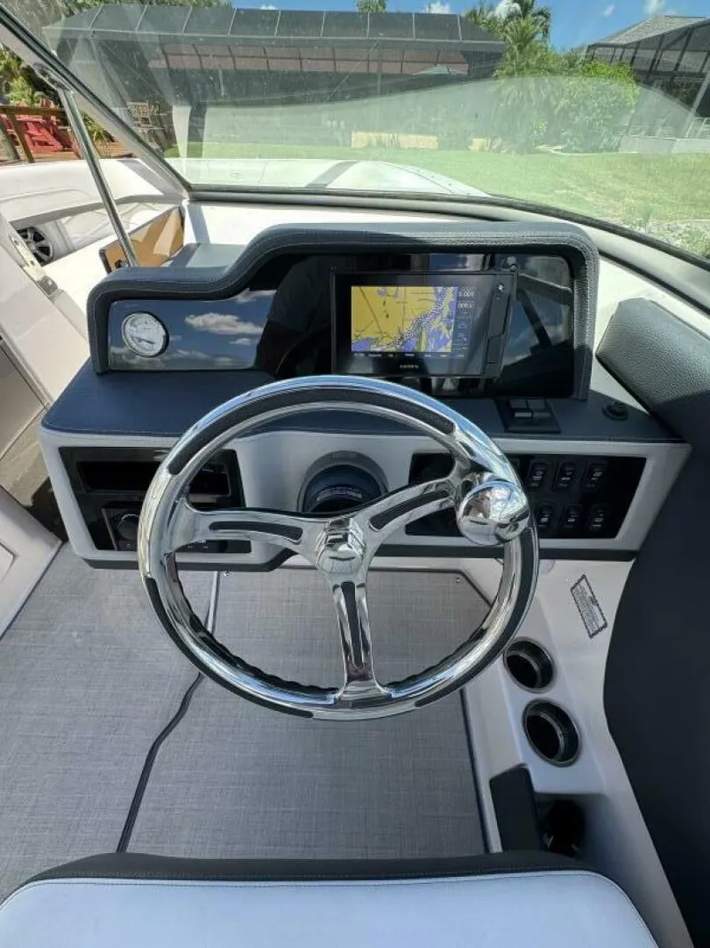 Slide: The Image of Regal 26 2021 - 5692779