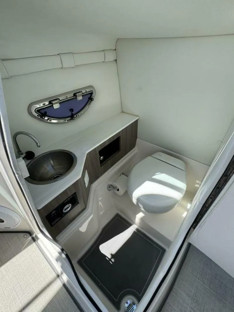 Slide: The Image of Regal 26 2021 - 5692765