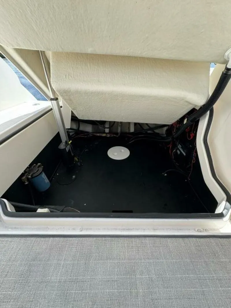 Slide: The Image of Regal 26 2021 - 5692783