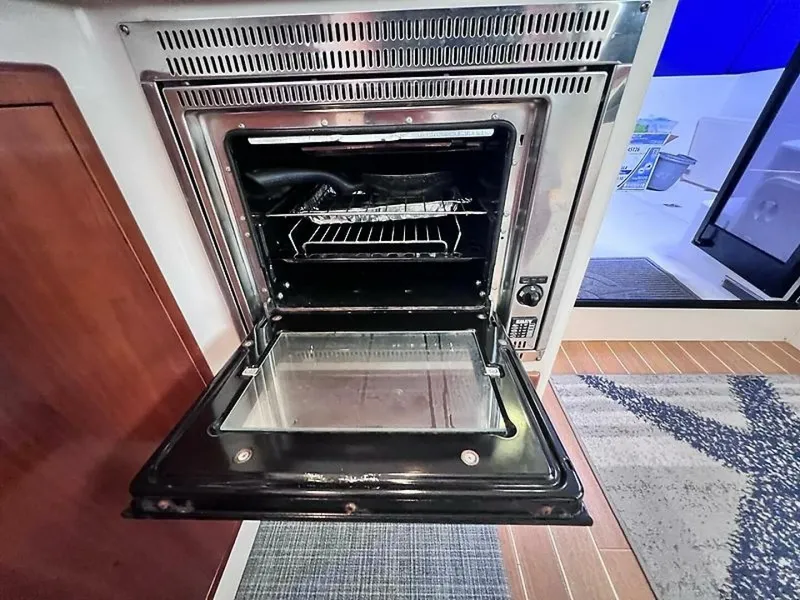 Slide: The Image of 0005406506 - 5693995