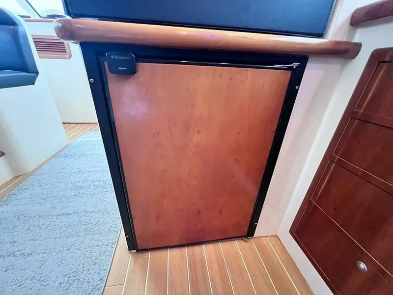 Slide: The Image of 0005406499 - 5693999