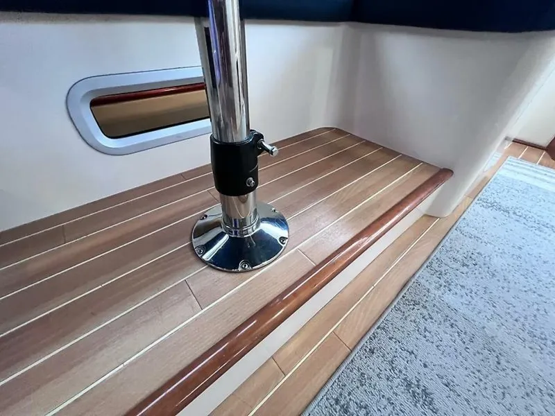 Slide: The Image of 0005406505 - 5694000