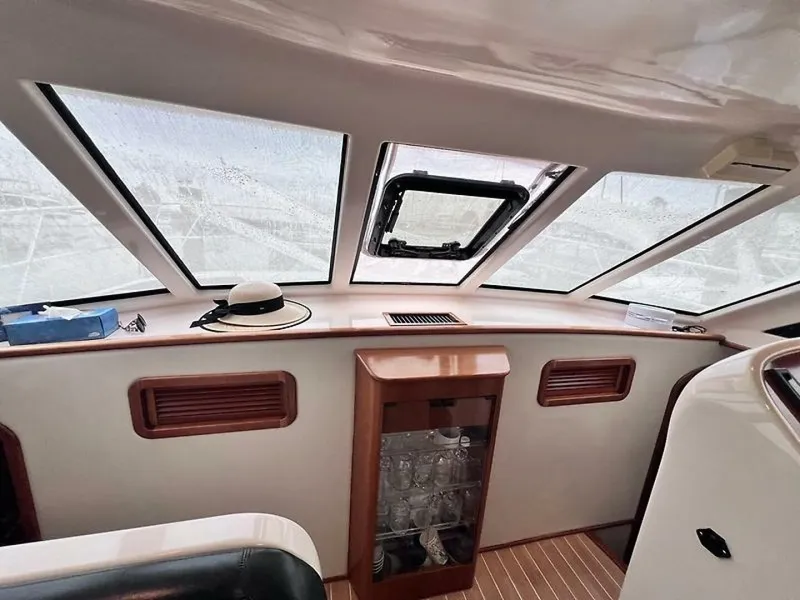 Slide: The Image of 0005406500 - 5694001