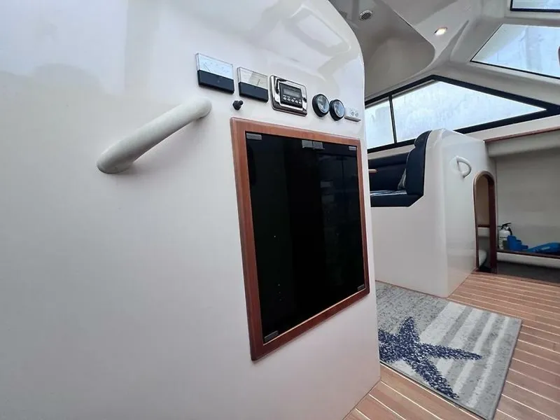 Slide: The Image of 0005406491 - 5694008