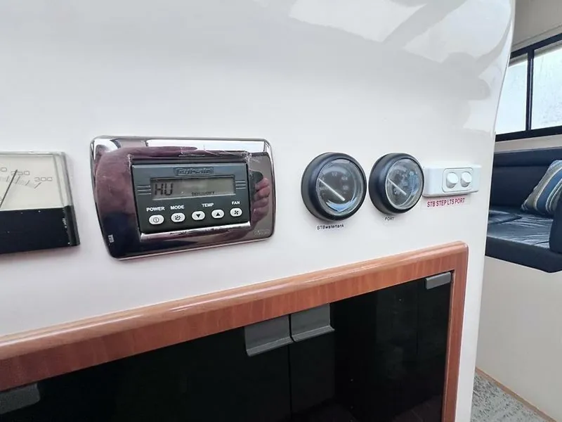 Slide: The Image of 0005406482 - 5694010