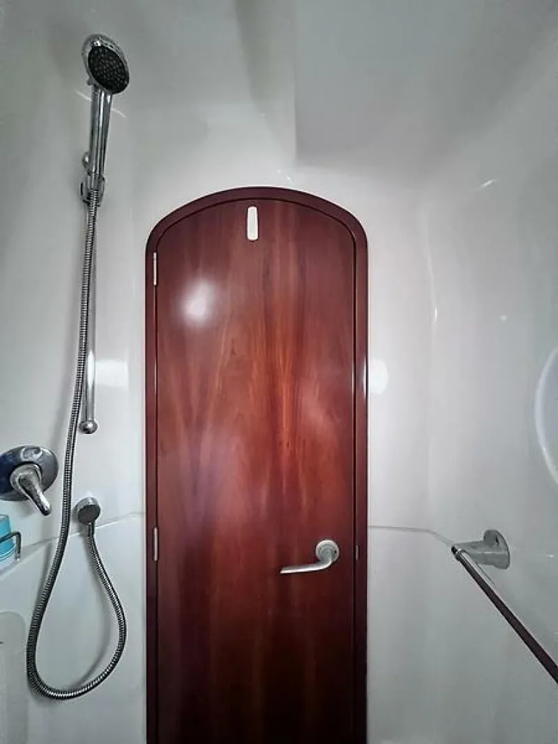 Slide: The Image of 0005406496 - 5694013