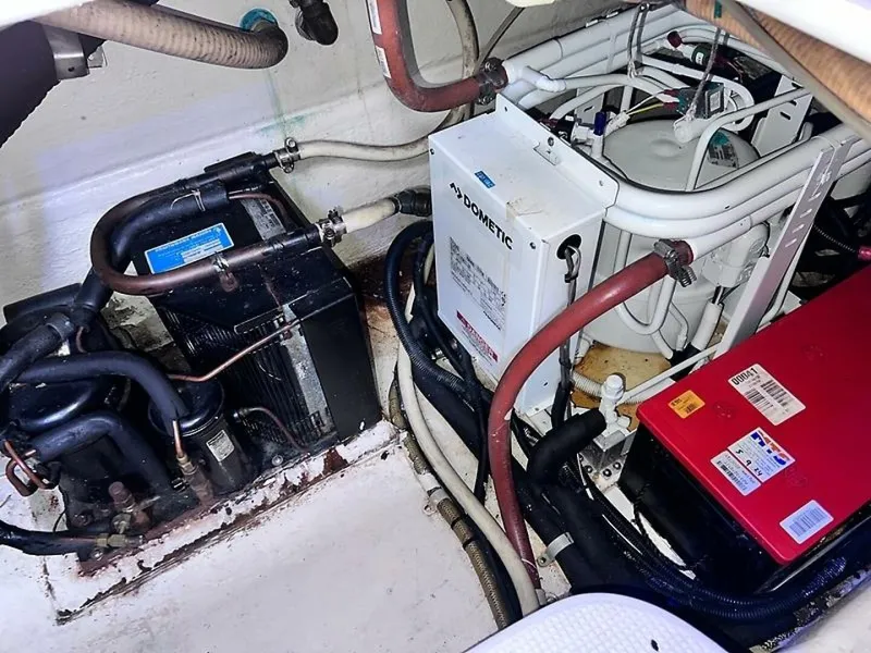 Slide: The Image of 0005406466 - 5694043