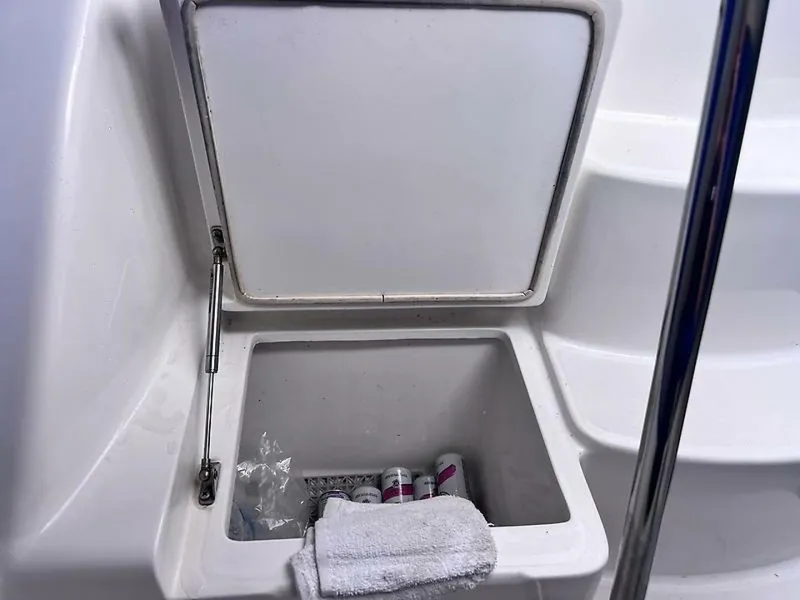 Slide: The Image of 0005406446 - 5694048