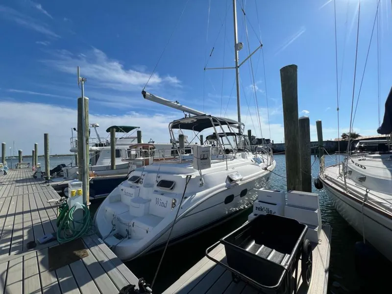 Slide: The Image of Hunter 420 Passage 2001 - 5694303