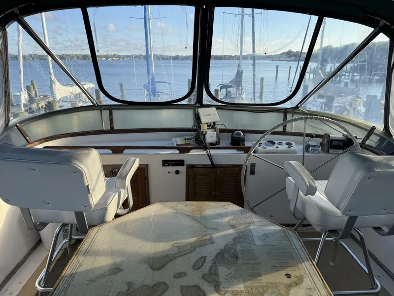 Slide: The Image of Marine Trader Double Cabin 1981 - 5694788