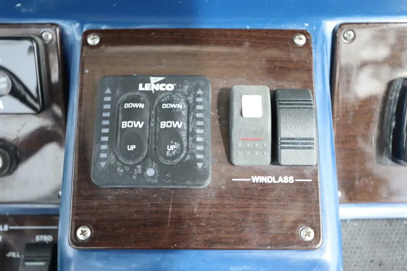 Slide: The Image of Blackwood 27 CC 2016 - 5698090