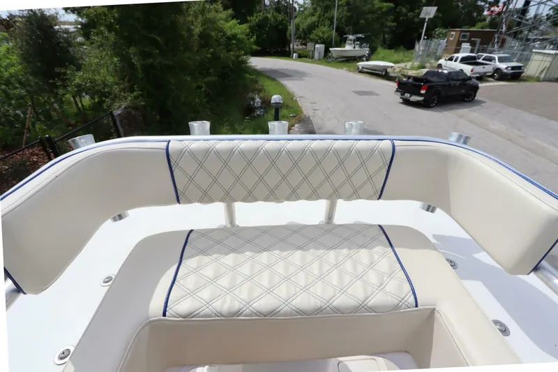 Slide: The Image of Blackwood 27 CC 2016 - 5698109