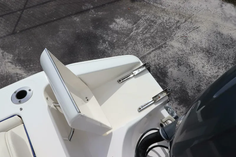 Slide: The Image of Blackwood 27 CC 2016 - 5698077