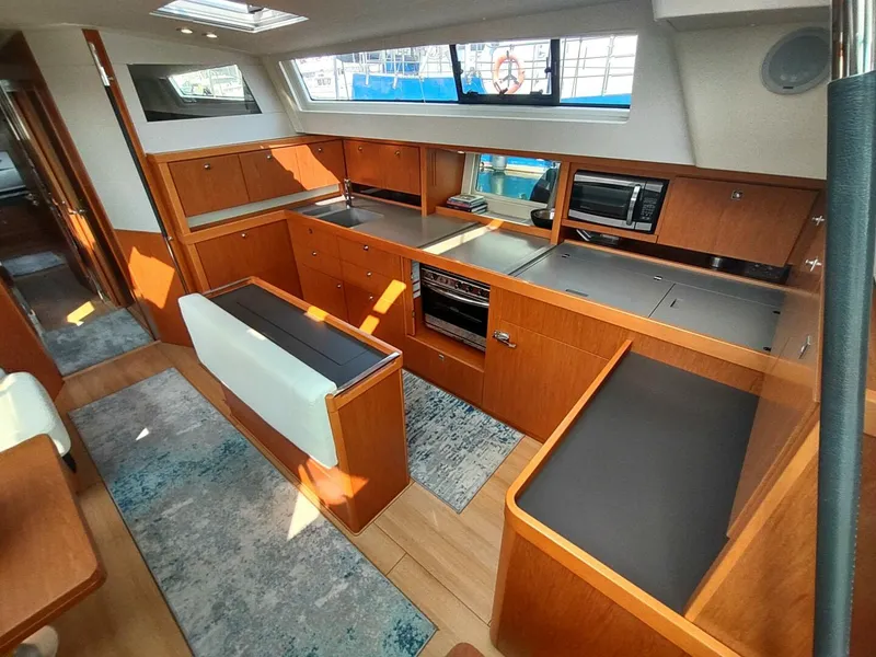 Slide: The Image of Beneteau Sense 57 2018 - 5732521