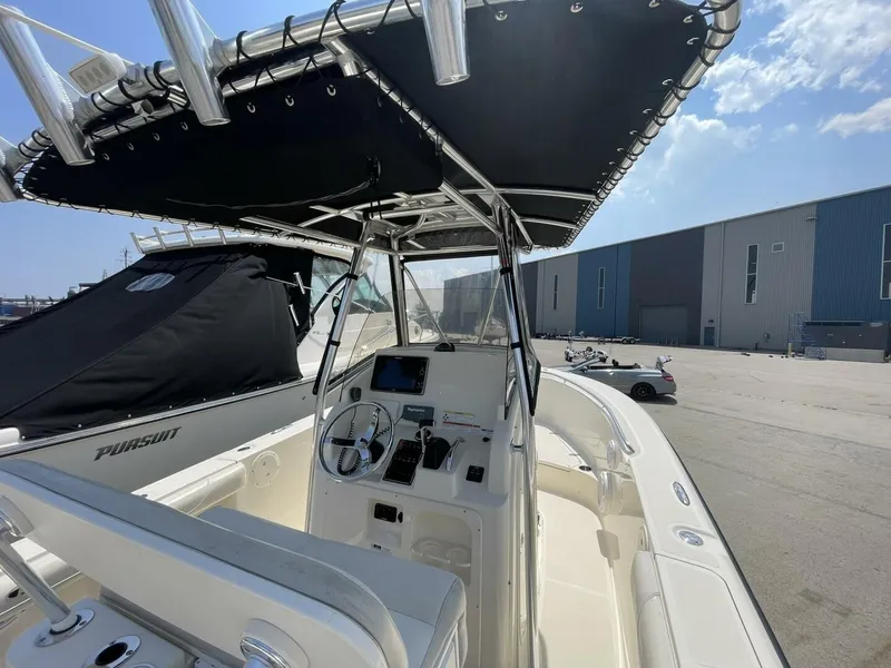 Slide: The Image of Pursuit 23 2013 - 5694622