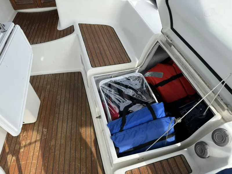 Slide: The Image of Jeanneau Sun Odyssey 43 DS 2003 - 5694659