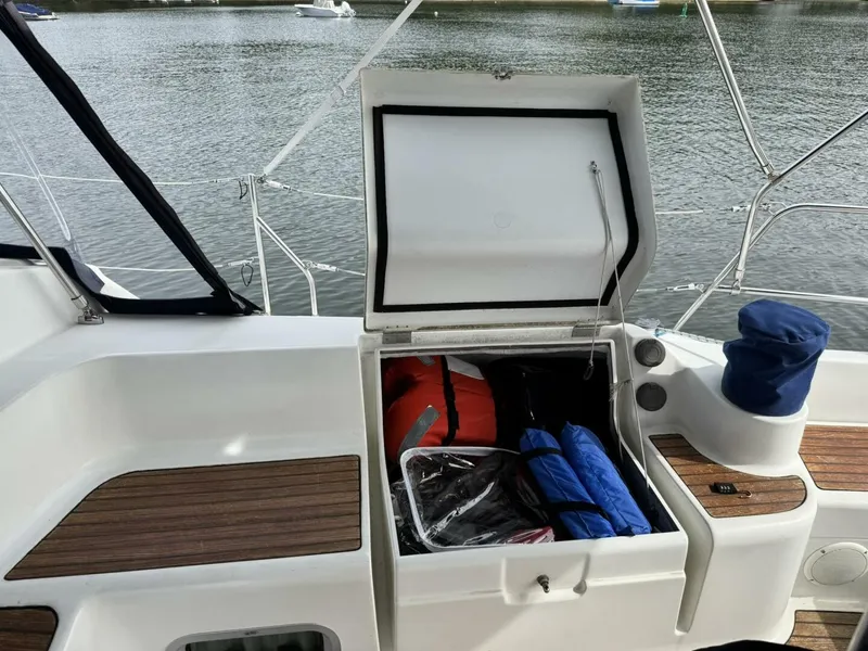 Slide: The Image of Jeanneau Sun Odyssey 43 DS 2003 - 5694660