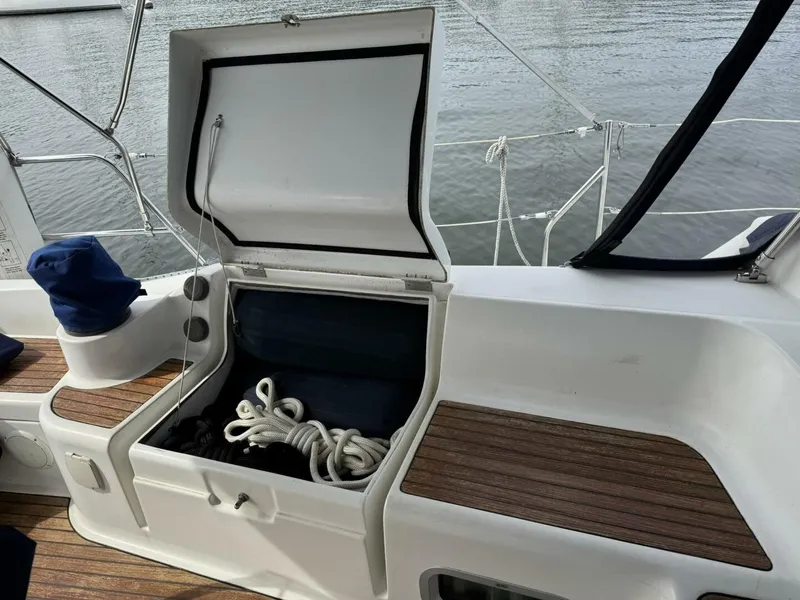 Slide: The Image of Jeanneau Sun Odyssey 43 DS 2003 - 5694661