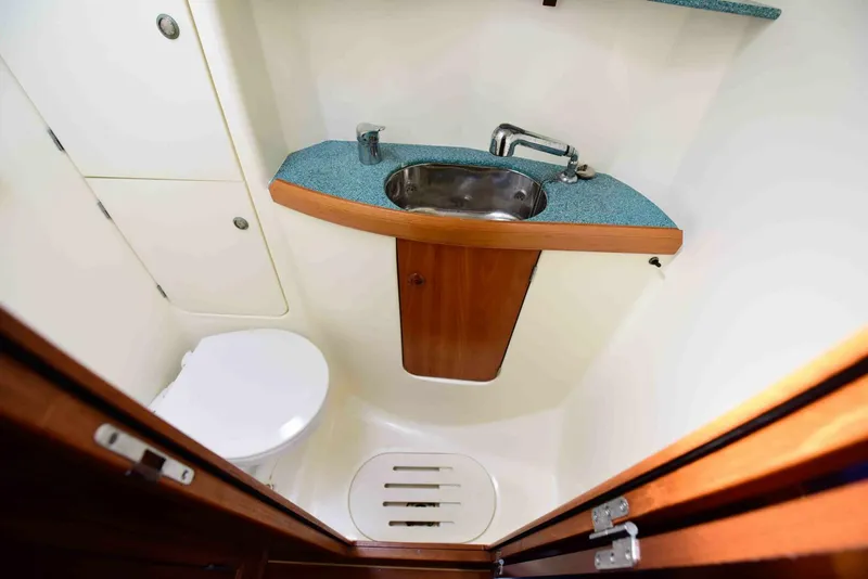 Slide: The Image of Jeanneau Sun Odyssey 43 DS 2003 - 5696816