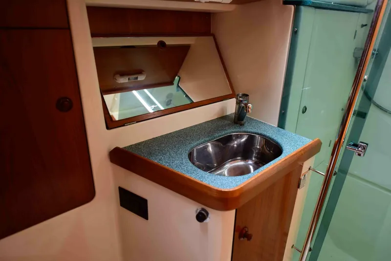 Slide: The Image of Jeanneau Sun Odyssey 43 DS 2003 - 5696906