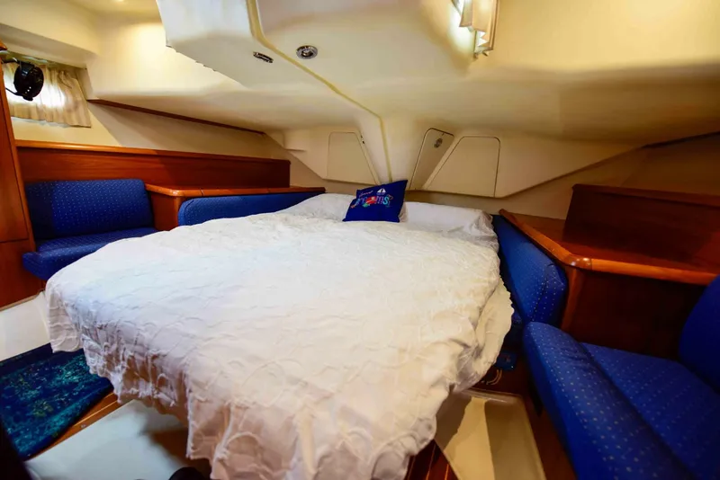 Slide: The Image of Jeanneau Sun Odyssey 43 DS 2003 - 5696911