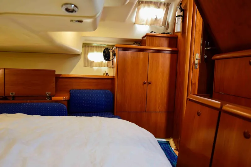 Slide: The Image of Jeanneau Sun Odyssey 43 DS 2003 - 5696885