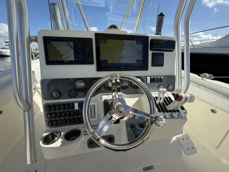 Slide: The Image of Hydra-Sports Vector 3300 CC 2007 - 5695066