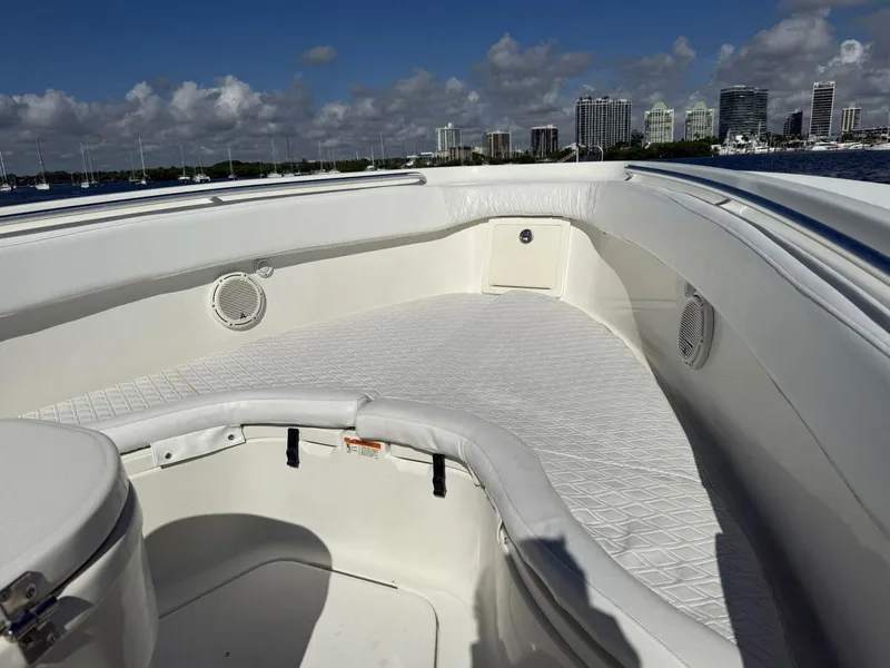 Slide: The Image of Hydra-Sports Vector 3300 CC 2007 - 5695073