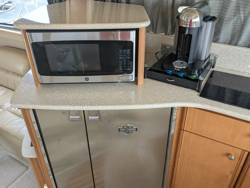 Slide: The Image of Meridian 411 2004 - 5700568