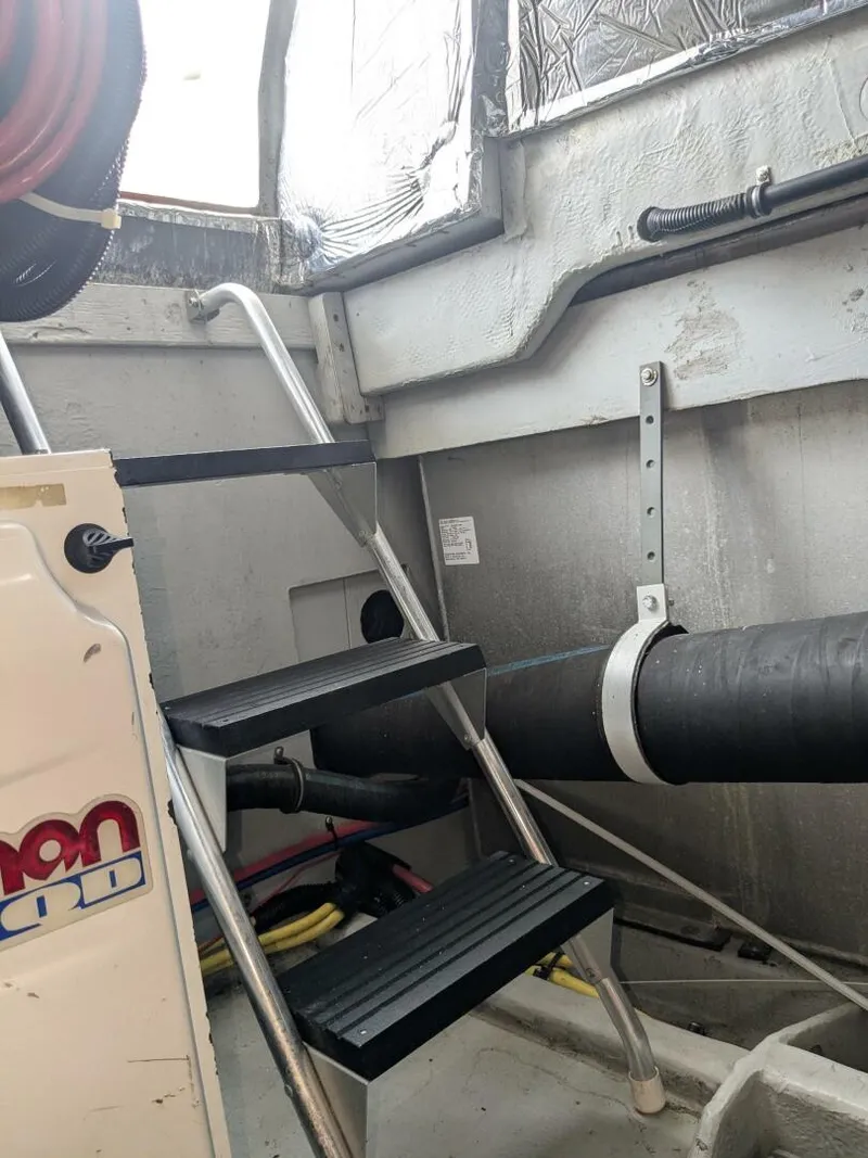 Slide: The Image of Meridian 411 2004 - 5700590