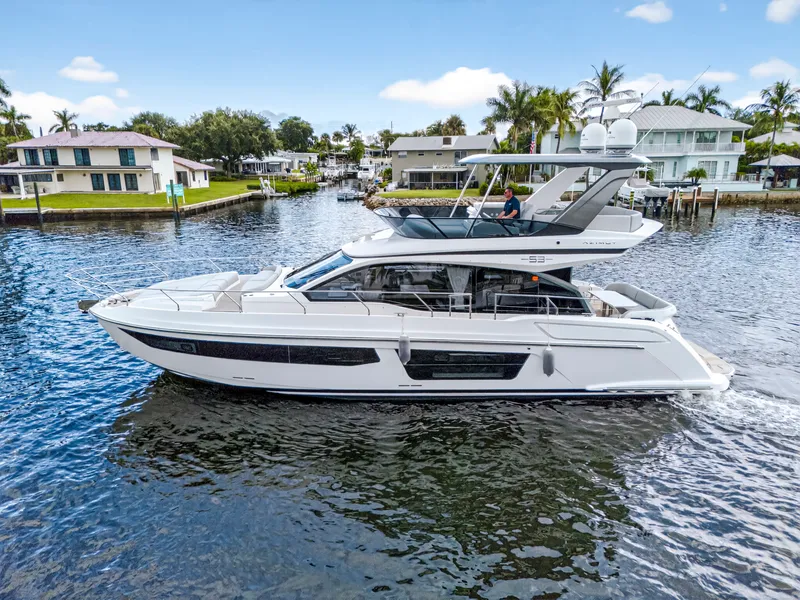 Slide: The Image of Azimut 53 FLY 2024 - 5695260