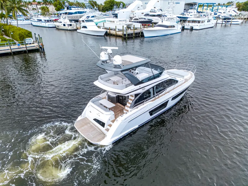 Slide: The Image of Azimut 53 FLY 2024 - 5695265