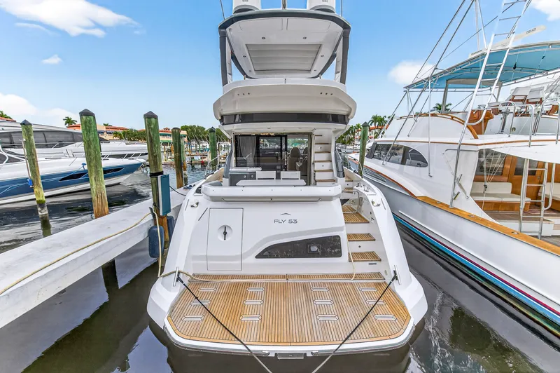 Slide: The Image of Azimut 53 FLY 2024 - 5695273