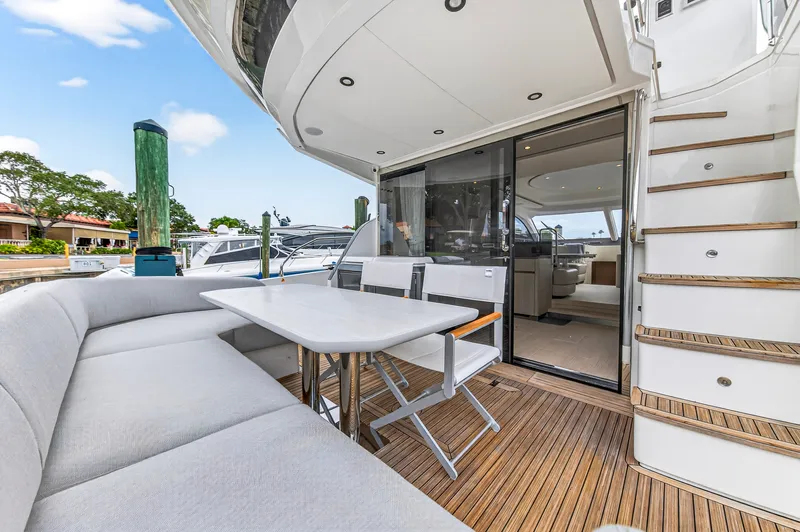 Slide: The Image of Azimut 53 FLY 2024 - 5695278