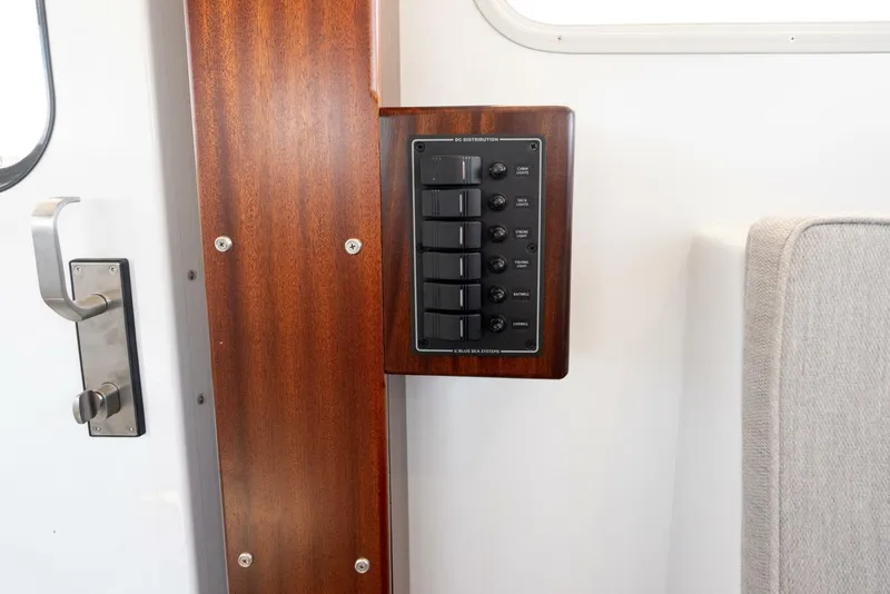 Slide: The Image of Mussel Ridge 42 Downeast 2025 - 5696131