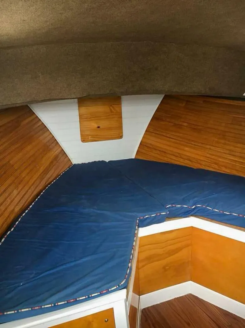 Slide: The Image of Sisu 26 Downeast 1980 - 5696215