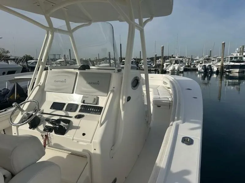 Slide: The Image of Regulator Marine 31 2017 - 5696391