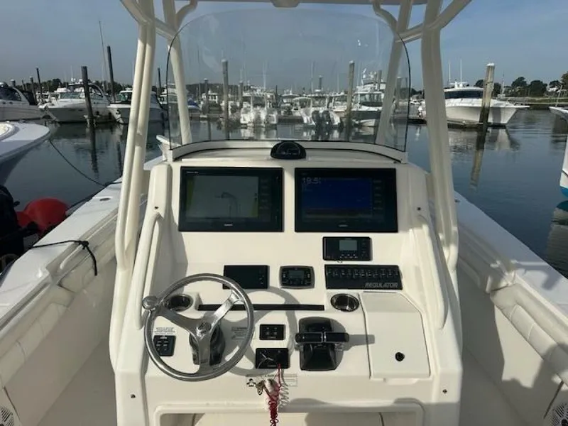 Slide: The Image of Regulator Marine 31 2017 - 5696392