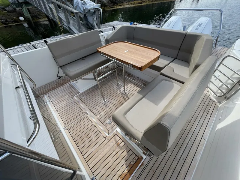 Slide: The Image of Nimbus T11 2021 - 5696470