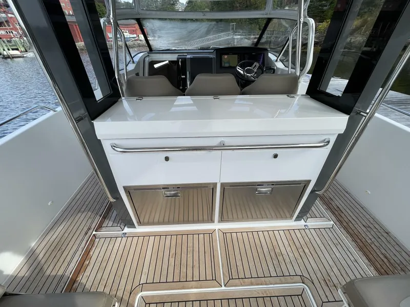 Slide: The Image of Nimbus T11 2021 - 5696475