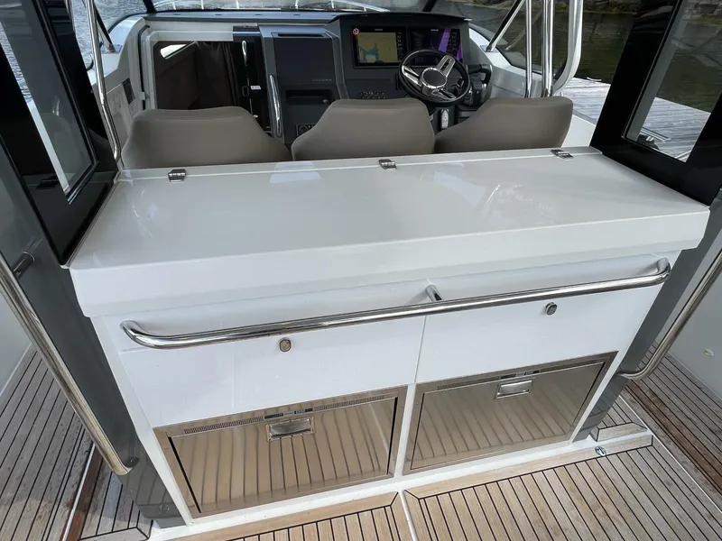 Slide: The Image of Nimbus T11 2021 - 5696477