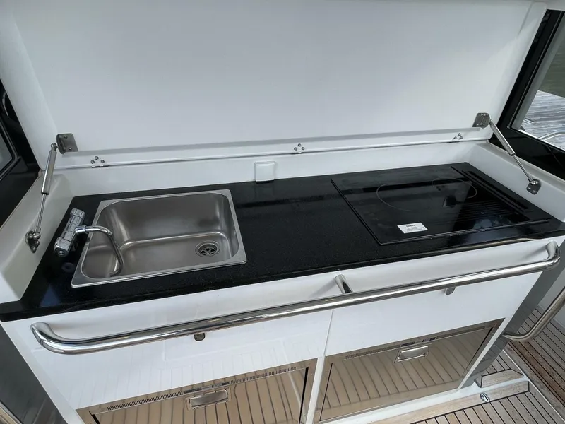 Slide: The Image of Nimbus T11 2021 - 5696478