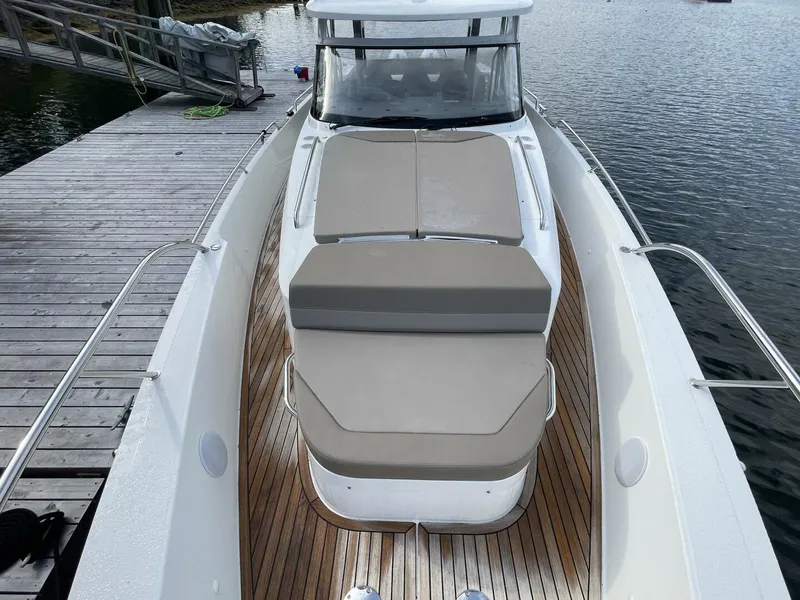 Slide: The Image of Nimbus T11 2021 - 5696493