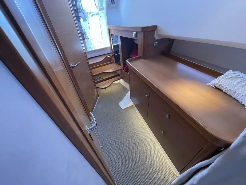 Slide: The Image of Nimbus T11 2021 - 5696549