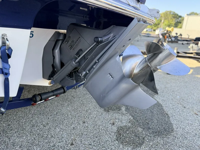 Slide: The Image of Four Winns 210 Horizon 2004 - 5696641