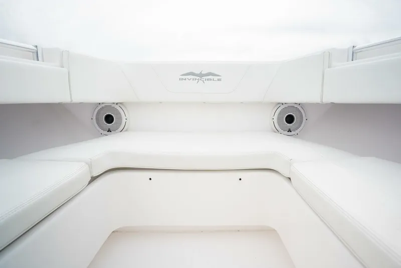 Slide: The Image of Invincible 30 Open 2020 - 5696800