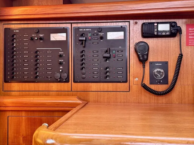 Slide: The Image of Hunter 38 2006 - 5883142