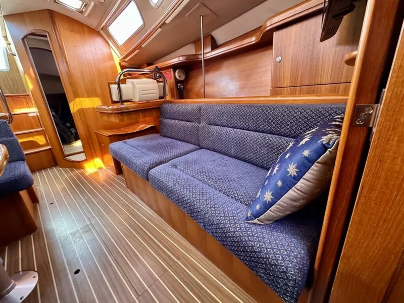 Slide: The Image of Hunter 38 2006 - 5883147