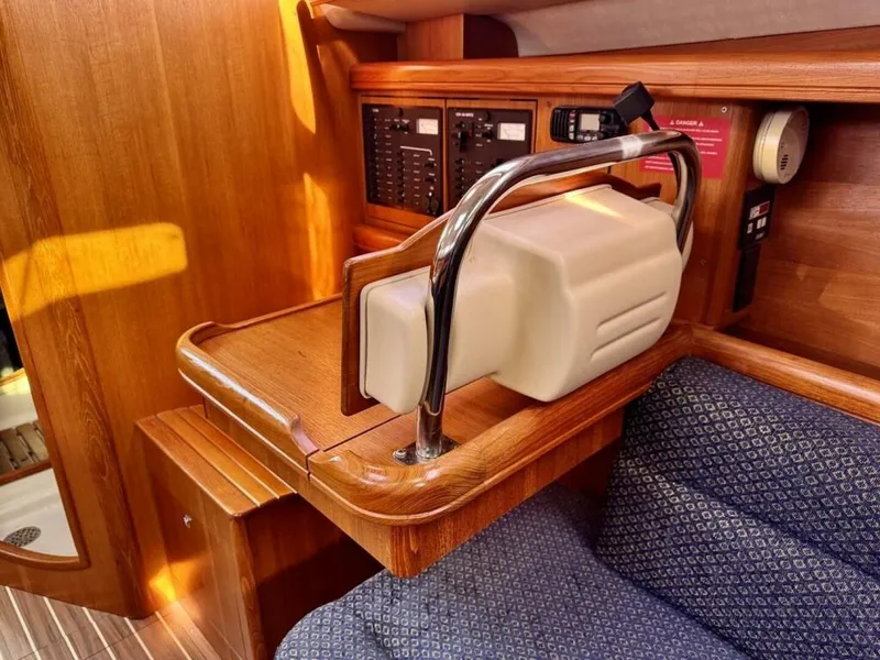 Slide: The Image of Hunter 38 2006 - 5883150